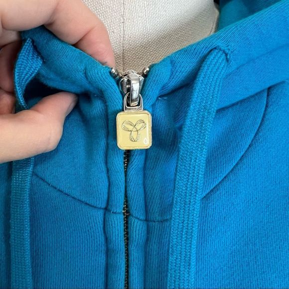 Aritzia TNA Pacific Zip Up Hoodie Blue - Picture 4 of 15